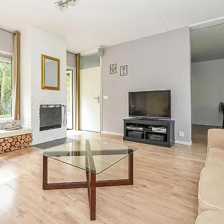 Nice In With 3 Bedrooms And Wifi Holiday home